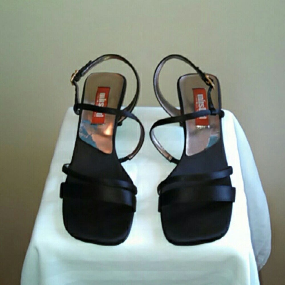 Kenneth Cole Reaction Black Sandals